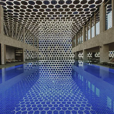 فندق Maxx Royal كمر