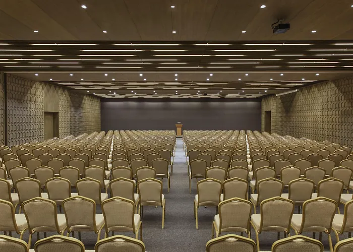 호텔 Maxx Royal 5*